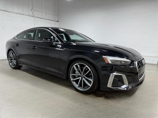 2024 Audi A5 Sportback S line Premium