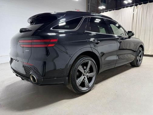 2022 Genesis GV70 2.5T