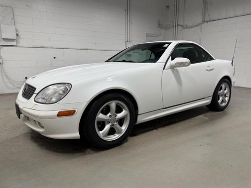 2001 Mercedes-Benz SLK-Class Base