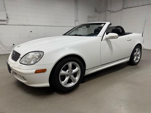 2001 Mercedes-Benz SLK-Class Base