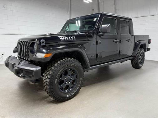 2023 Jeep Gladiator Sport