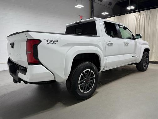 2025 Toyota Tacoma TRD Sport