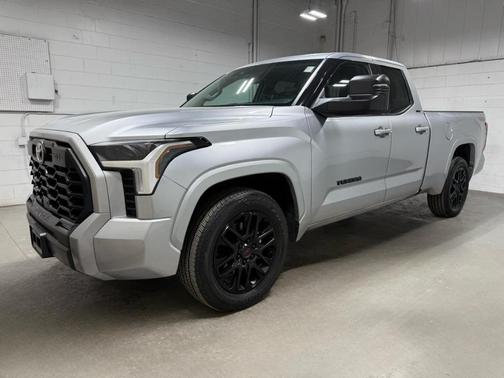 Celestial Silver Metallic 2023 Toyota Tundra SR5
