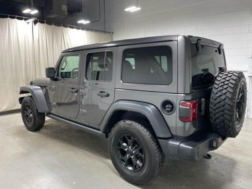 Granite Crystal Clearcoat Metallic 2022 Jeep Wrangler Unlimited Sport