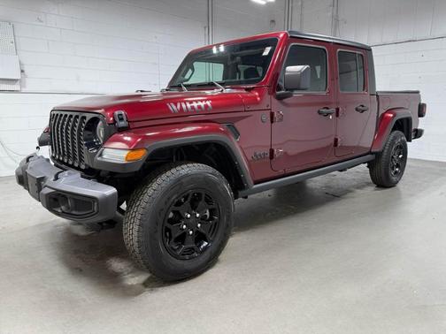 2022 Jeep Gladiator Sport