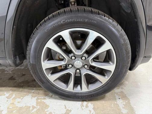 2017 Jeep Grand Cherokee Overland