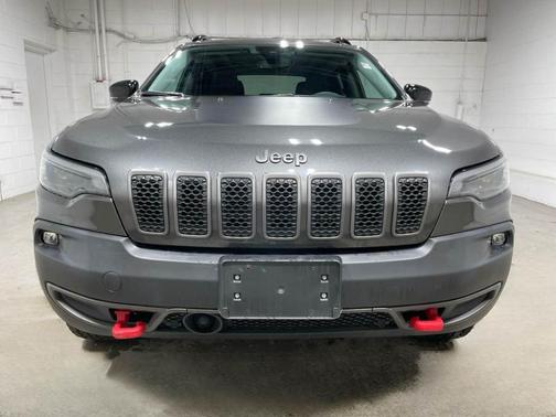Granite Crystal Clearcoat Metallic 2022 Jeep Cherokee Trailhawk