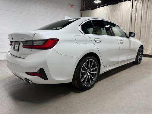 2020 BMW 330 i xDrive