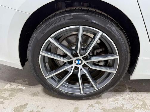 2020 BMW 330 i xDrive