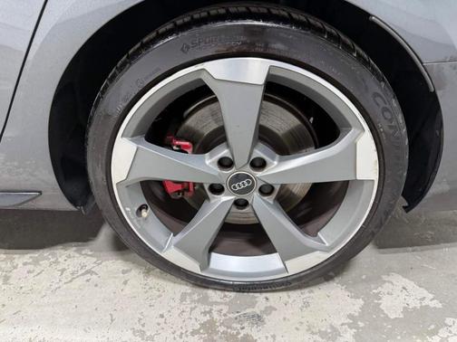 Daytona Gray Pearl Effect 2023 Audi A4 45 S line Premium Plus