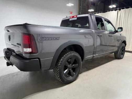 Granite Crystal Clearcoat Metallic 2019 RAM 1500 Classic Warlock