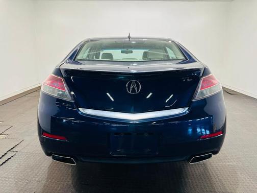 2013 Acura TL Technology