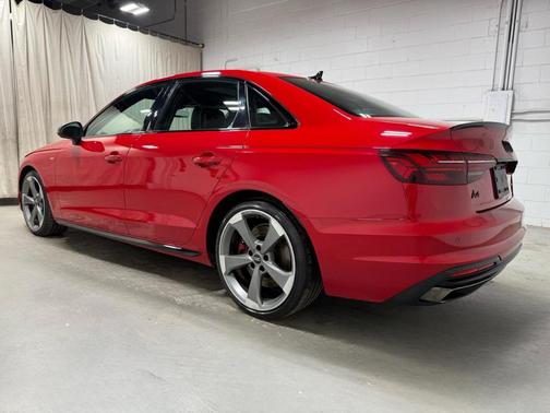 Tango Red Metallic 2023 Audi A4 45 S line quattro Premium