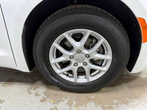 2020 Chrysler Voyager LXI