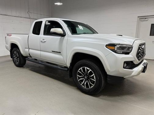2022 Toyota Tacoma TRD Sport
