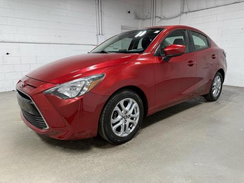 2017 Toyota Yaris iA Base