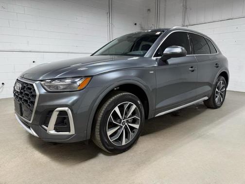 2023 Audi Q5 45 S line quattro Premium