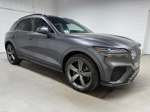Makalu Gray 2024 Genesis GV70 2.5T