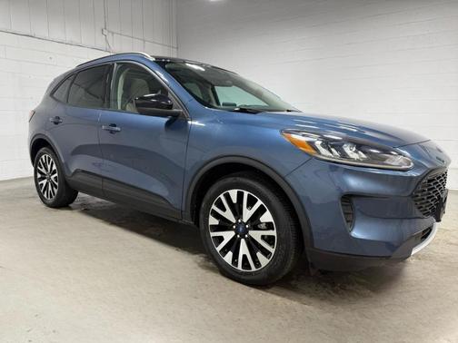 2020 Ford Escape SE Sport Hybrid