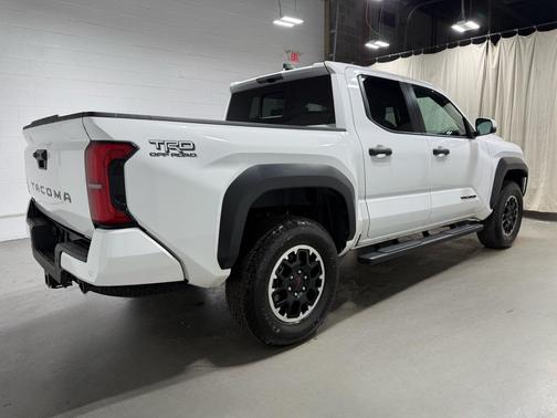 2025 Toyota Tacoma TRD Off Road