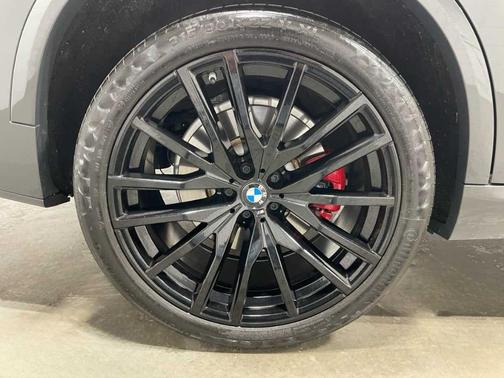 Gray Metallic 2024 BMW X5 M60i