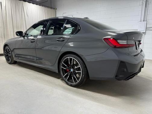 2023 BMW M340 i xDrive