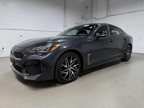 2022 Kia Stinger GT-Line