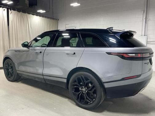 Eiger Grey 2023 Land Rover Range Rover Velar HST