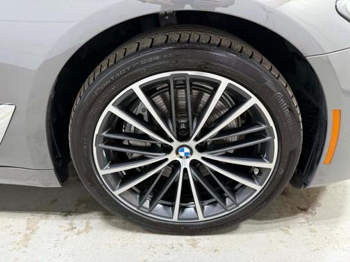 2022 BMW 540 i xDrive