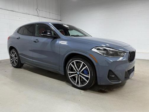 2022 BMW X2 M35i