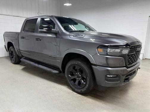 Granite Crystal Clearcoat Metallic 2026 RAM 1500 Big Horn