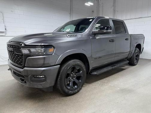 Granite Crystal Clearcoat Metallic 2026 RAM 1500 Big Horn