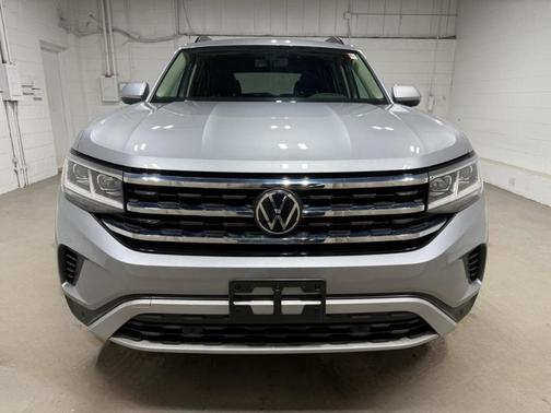 2022 Volkswagen Atlas 3.6L SE w/Technology