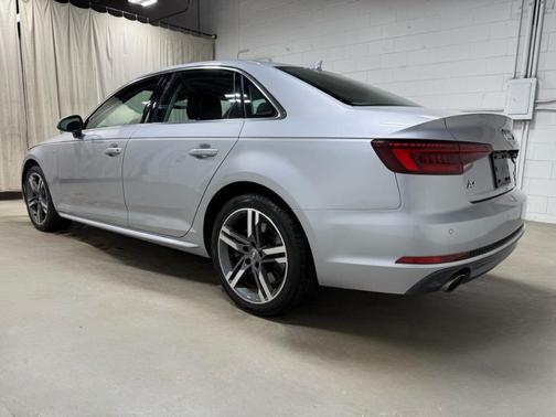 2018 Audi A4 2.0T Premium Plus