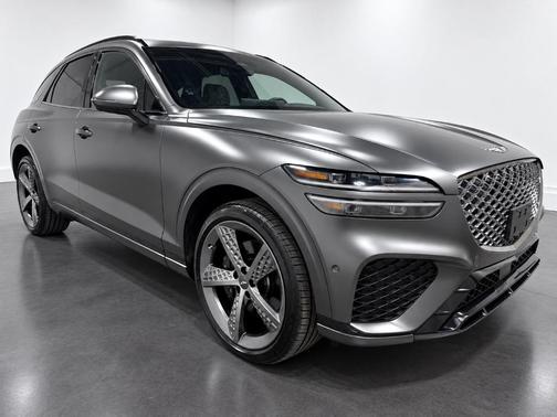 Makalu Gray 2025 Genesis GV70 2.5T