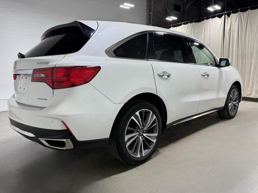 White Diamond Pearl 2019 Acura MDX 3.5L w/Technology Package