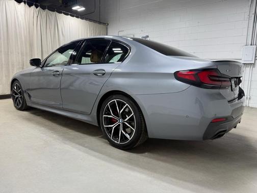 2023 BMW 530 i xDrive