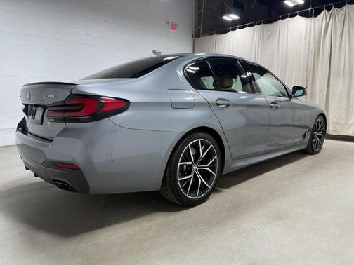 2023 BMW 530 i xDrive