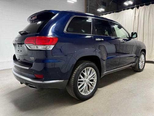 2018 Jeep Grand Cherokee Summit