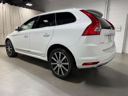 2017 Volvo XC60 T6 Inscription