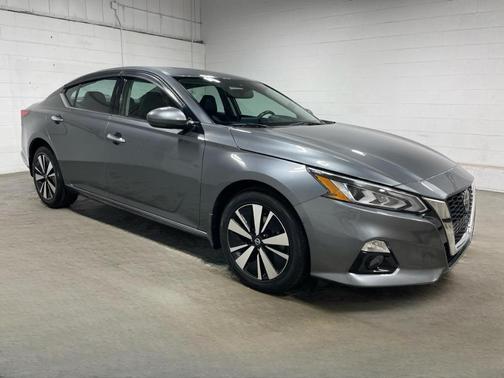 Gun Metallic 2020 Nissan Altima 2.5 SL