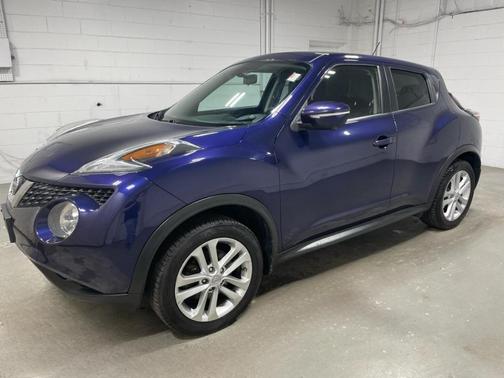 Cosmic Blue 2016 Nissan Juke SL