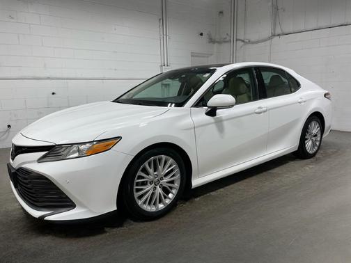 2018 Toyota Camry XLE