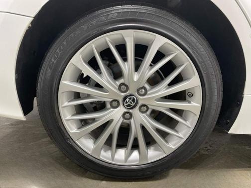 2018 Toyota Camry XLE