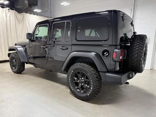 2022 Jeep Wrangler Unlimited Sport