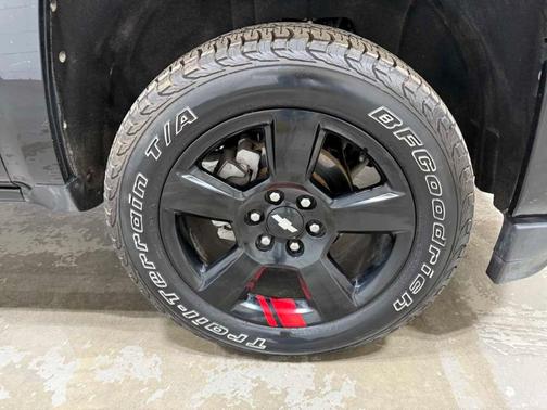 Black 2018 Chevrolet Silverado 1500 LT