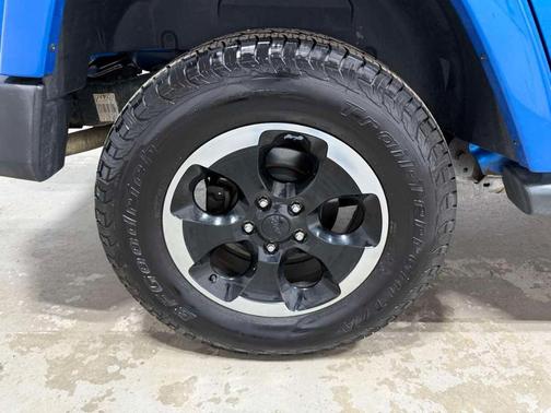 2014 Jeep Wrangler Unlimited Polar Edition