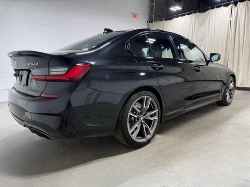 Black Sapphire Metallic 2020 BMW M340 i xDrive