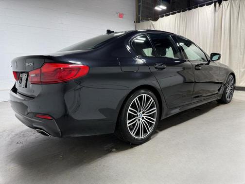 2019 BMW 540 i xDrive