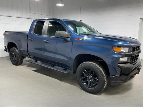 Northsky Blue Metallic 2019 Chevrolet Silverado 1500 Custom Trail Boss